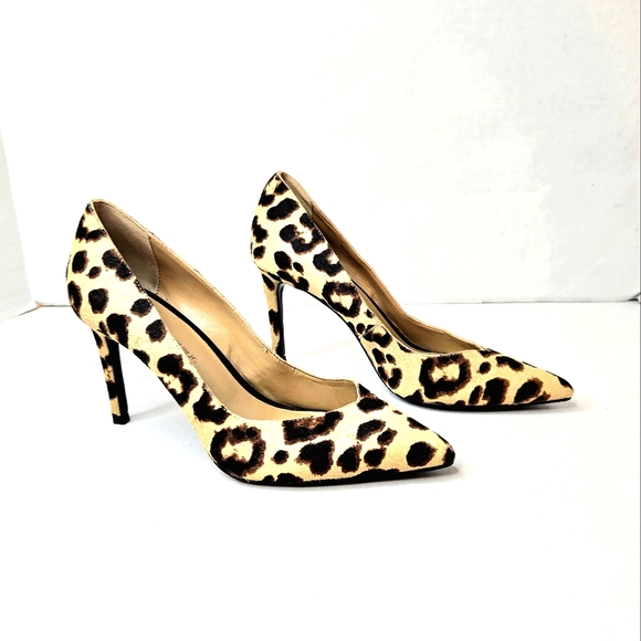 Banana Republic calf fur, leopard print heels. 7M - Picture 1 of 13
